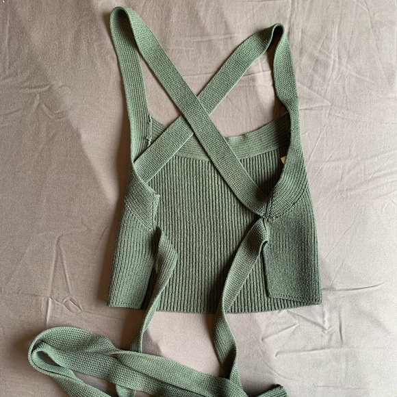 SOLD Wilfred cayenne knit top - Picture 4 of 5